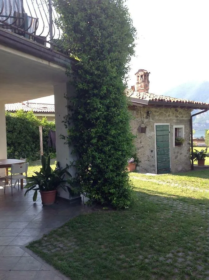 Bed and Breakfast Il Gelsomino Iseo